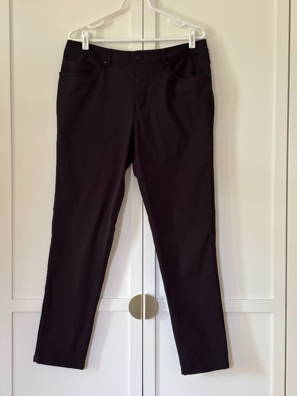 Lululemon MEN'S ABC Slim-Fit 5 Pocket Pan (size 34)
